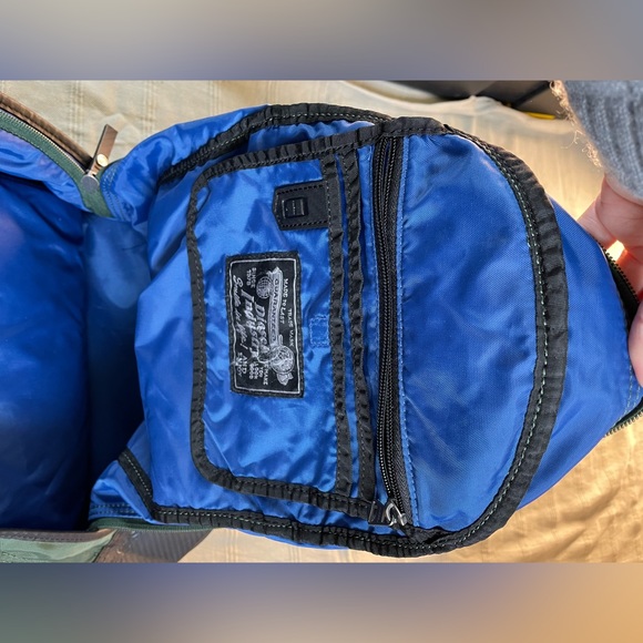COPY - DIESEL nylon backpack. Big enough for laptop. Nice organization inside. - Picture 7 of 7